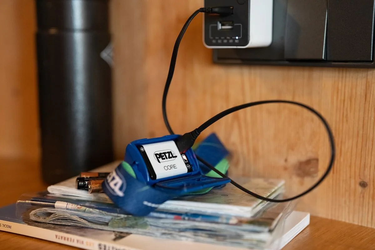 Příslušenství pro čelovky Petzl Accu Core