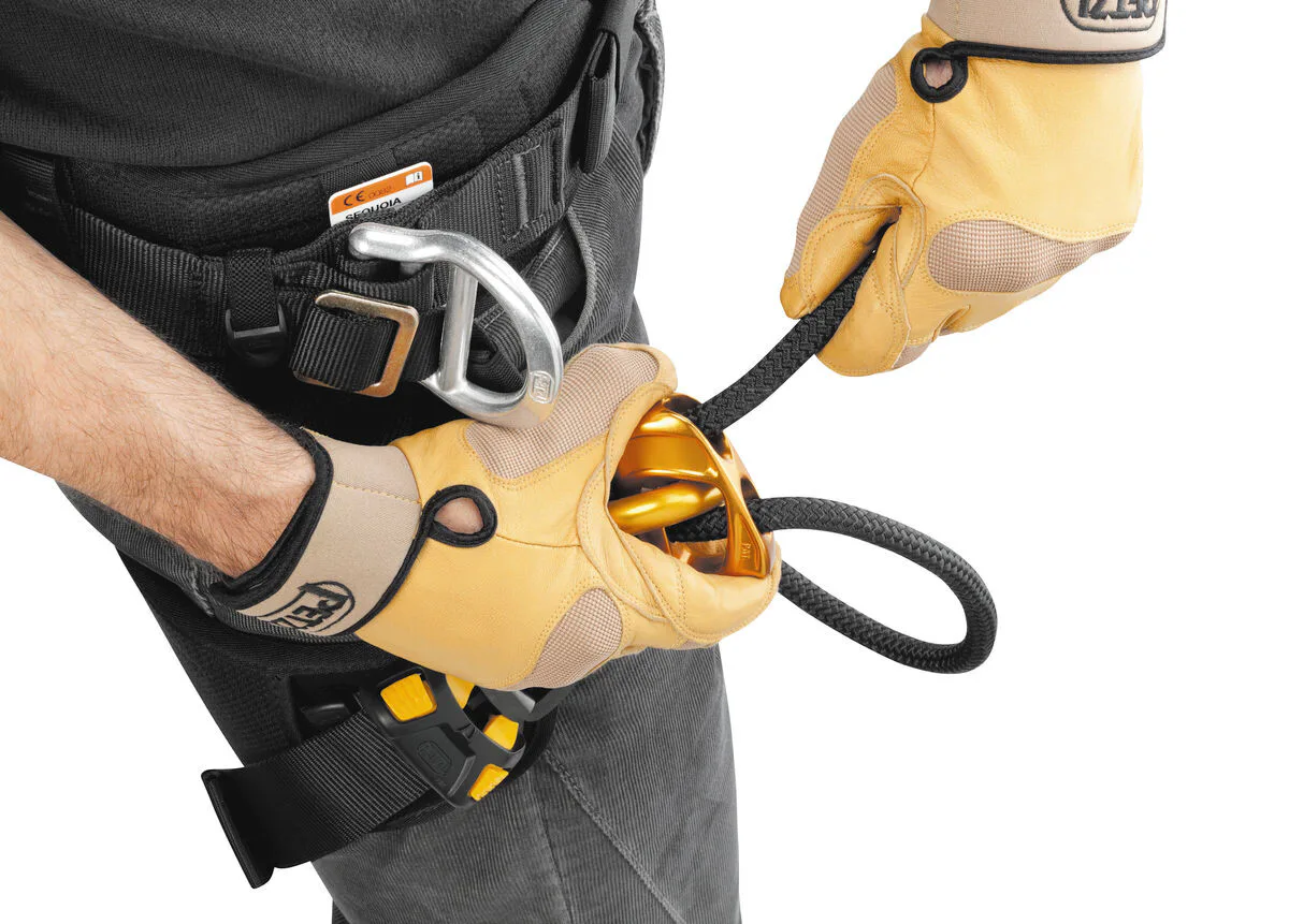 Příslušenství k postrojům Petzl Sequoia nastavitelný most